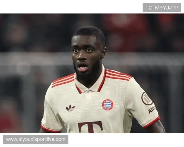 于帕梅卡诺续约谈判加速，拜仁后防核心未来将确定